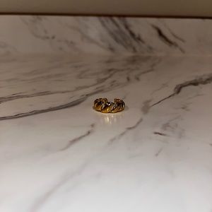 Gold ring